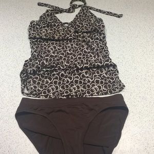 Motherhood Maternity 2-piece bathing suit