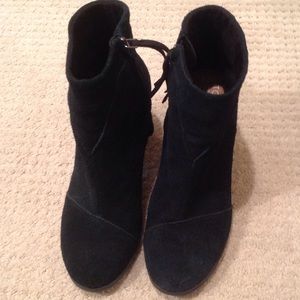 TOM'S booties