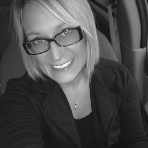 Meet your Posher, Desiree