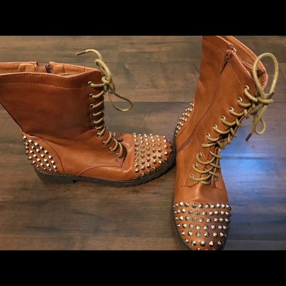 Combat Boots