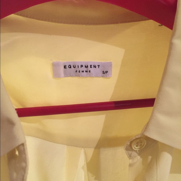 SOLD OUT Equipment Signature Silk Blouse Shirt - Picture 2 of 3