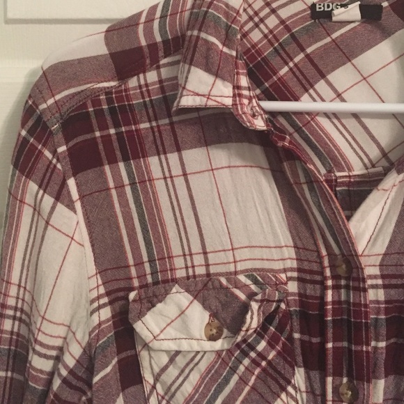 Burgundy BDG flannel - Picture 2 of 4
