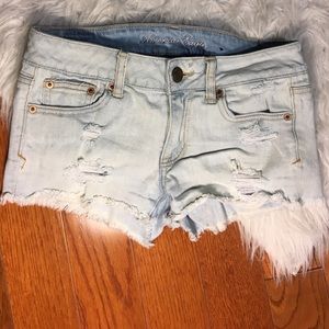 Lightwash jean shorts