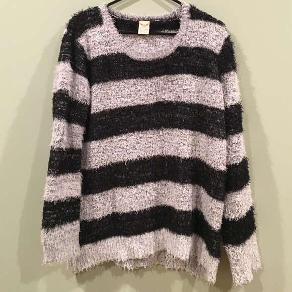 Faded Glory Sweaters - 🛑 Soft Striped Sweater