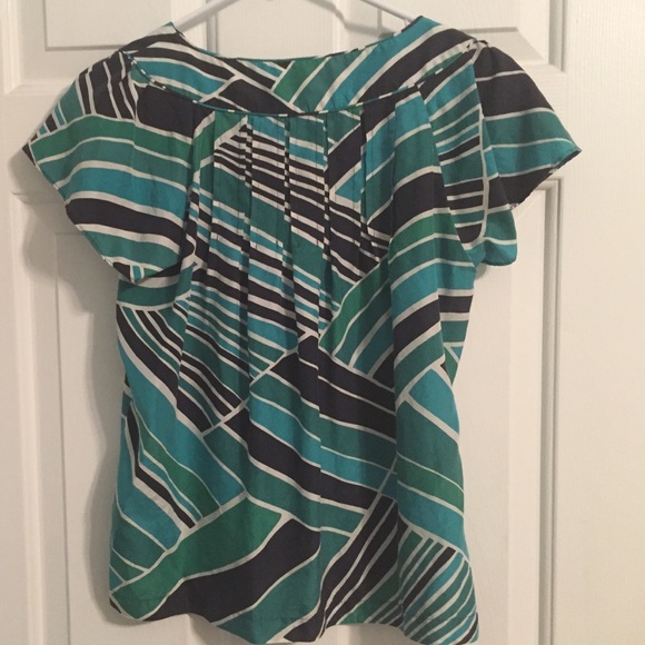 Business casual blouse from banana republic - Picture 3 of 3