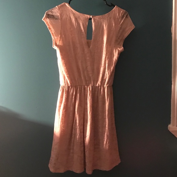 Dress - Picture 2 of 4