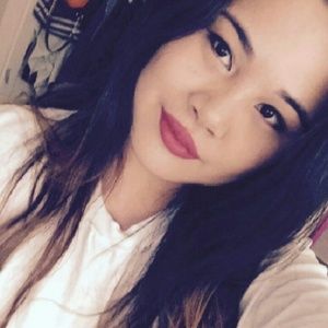 Meet your Posher, Natasha