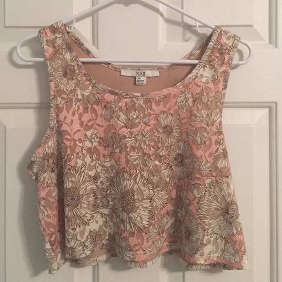 Cute floral crop top - Picture 1 of 4