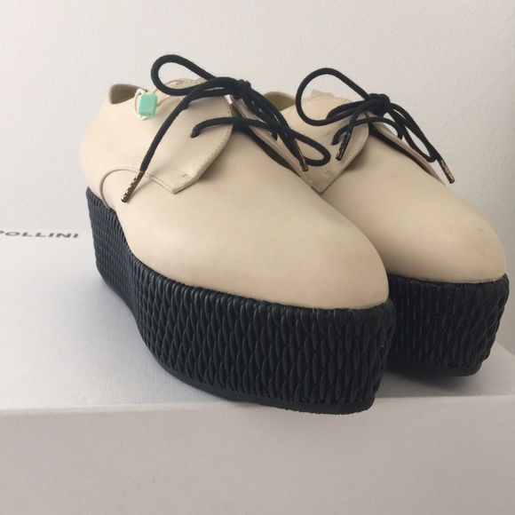 Pollini Ivory Creme Platform Oxfords - Picture 1 of 4