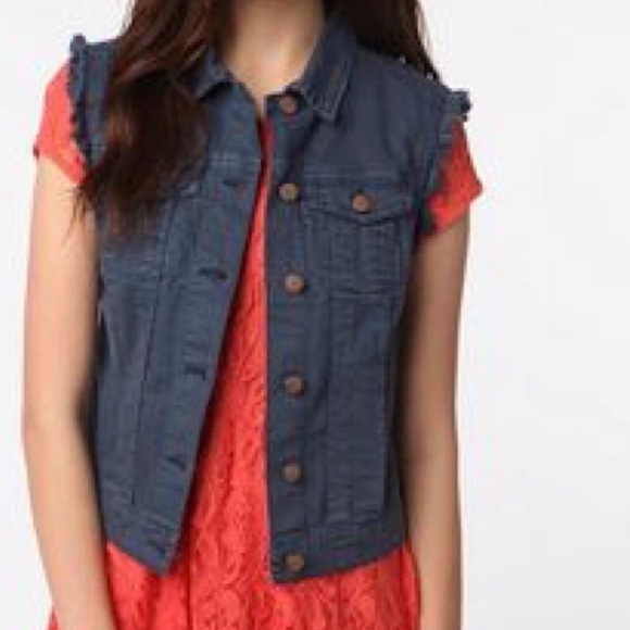 🆕 bdg urban outfitters denim vest