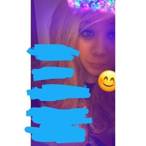 Meet your Posher, Odalis