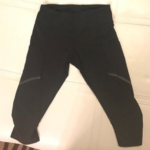 NEVER WORN lululemon Cropped leggings