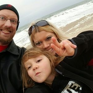 Meet your Posher, Elaine