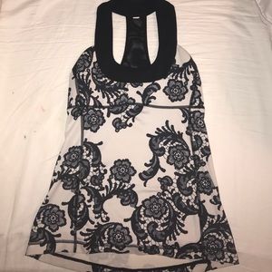 NEVER WORN lululemon top