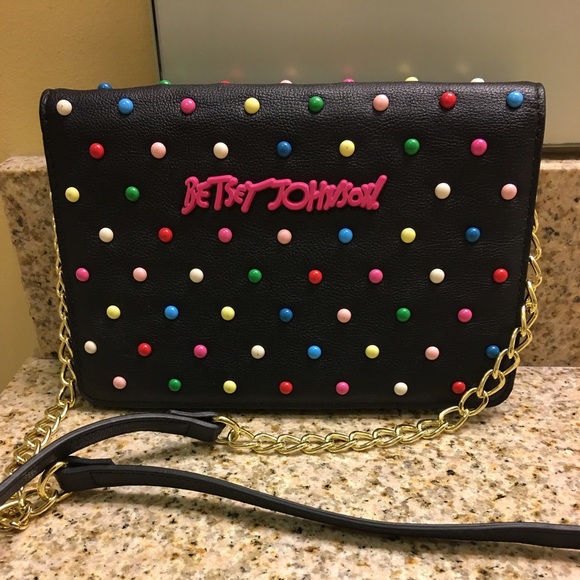 Betsey Johnson Handbags - 🌺🎀Betsey Johnson Candy Dot Crossbody Purse🌺🎀