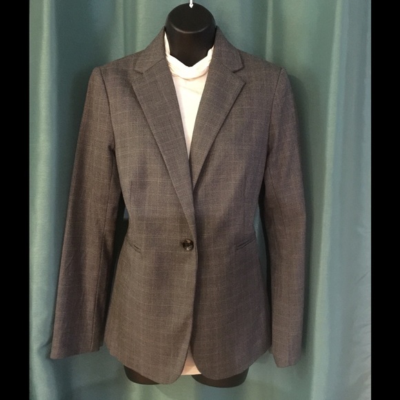 Andrienne Vittadini blazer