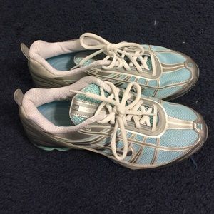 Nike-Women's Running Shoes-Size 9-Tiffany Blue