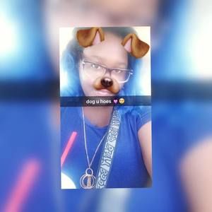 Meet your Posher, Akyrah