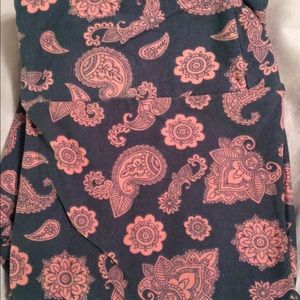 Lularoe Paisley Leggings
