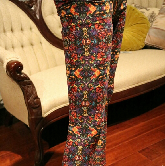 Lularoe Rare Collectible Unicorn leggings