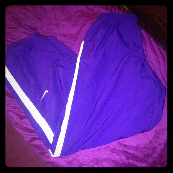 Nike wind breaker pants