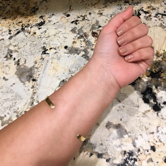 Do All Things With Love Bangle Bracelet - Picture 4 of 4