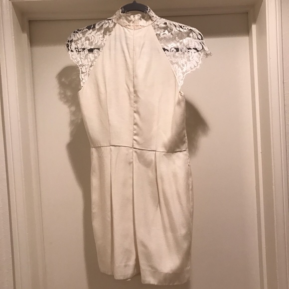 Lover white lace dress - Picture 2 of 3