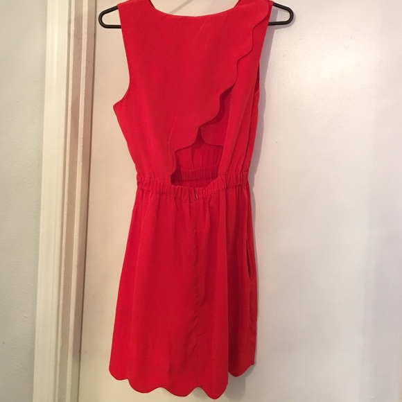 BYCORPUS scallop dress - Picture 4 of 4