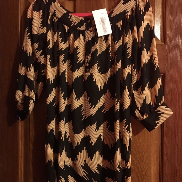 Blouse. - Picture 3 of 3