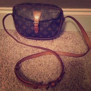 Beautiful Louis Vuitton Jeune Fille Crossbody