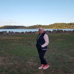 Meet your Posher, Bansea