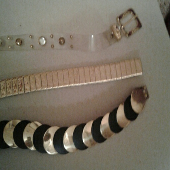 3 belts - Picture 2 of 4