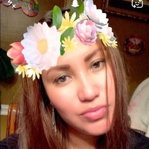 Meet your Posher, Melissa