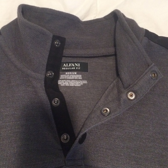 Alfani Sweater - Picture 2 of 3