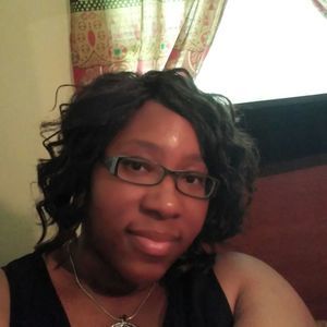 Meet your Posher, Tonya