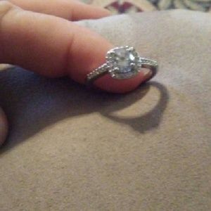 Womens engagement ring