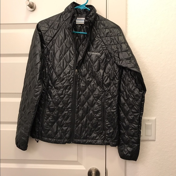 Columbia shell jacket, never worn!