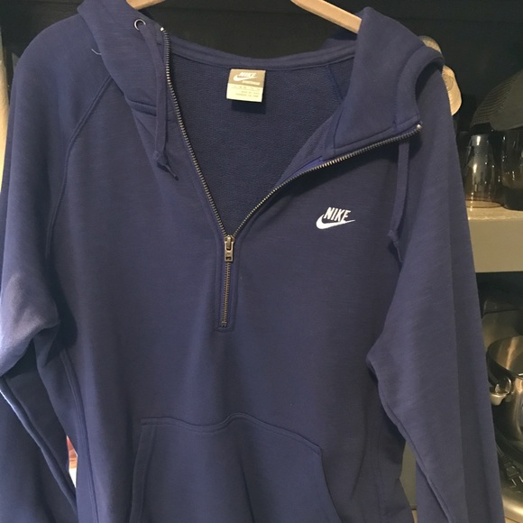 NWOT Nike womens XL Hooded sweatshirt quarter zip