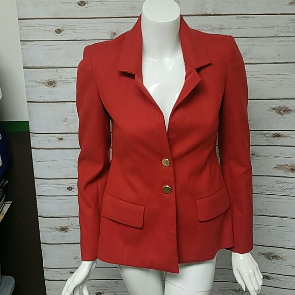 Literature Noir red jacket blazer