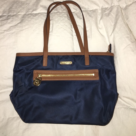 ❣️ 1 DAY SALE ❣️ Michael Kors Kempton Nylon Tote