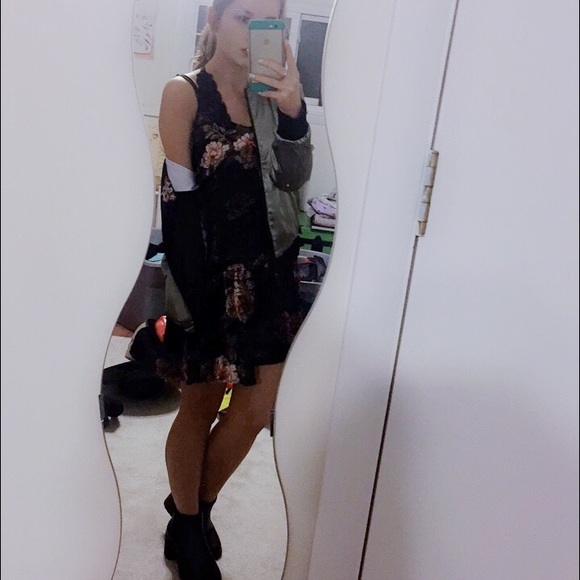 it's nice to meet you ♡ - Picture 2 of 4