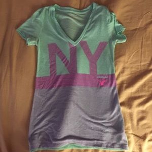 American Eagle T-shirt