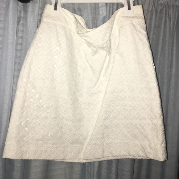Vineyard Vines White Layered Skirt