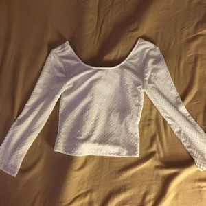 White long sleeve crop top