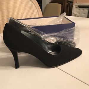 Vintage Stuart Weitzman heel