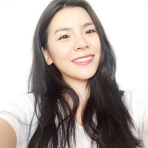 Meet your Posher, Ahra