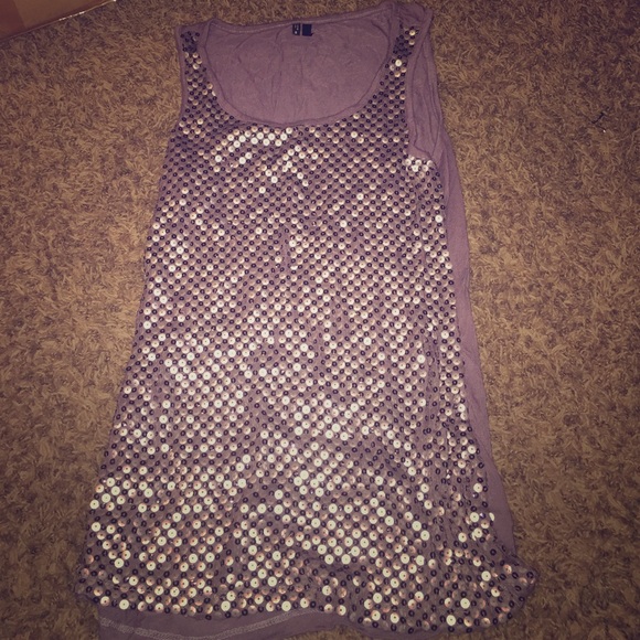 Maurice's tank top - Picture 1 of 1