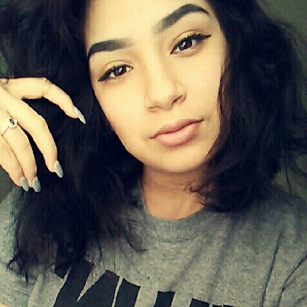 Meet your Posher, Veronica