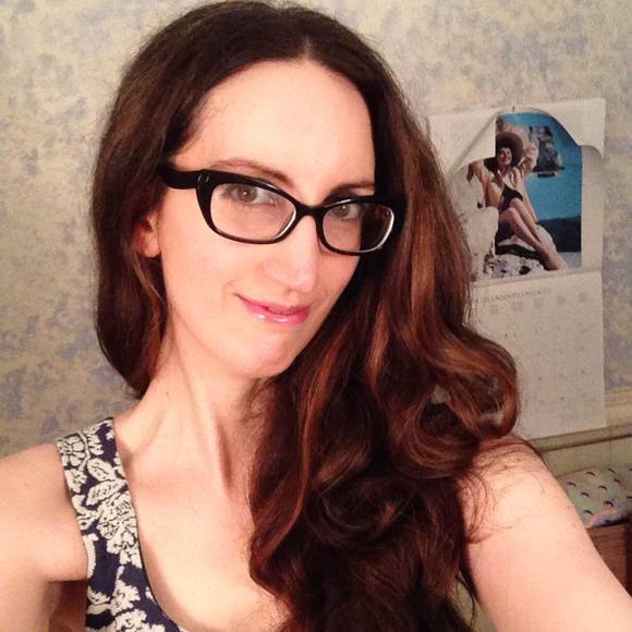 Meet your Posher, Julie