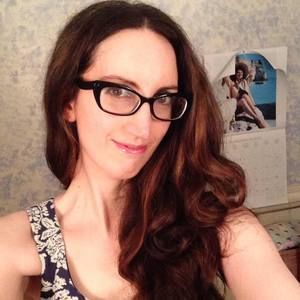 Meet your Posher, Julie
